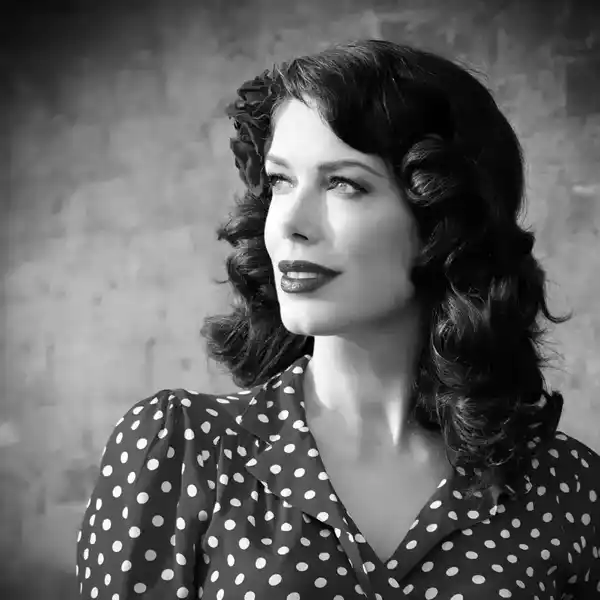 Tara Moss Author